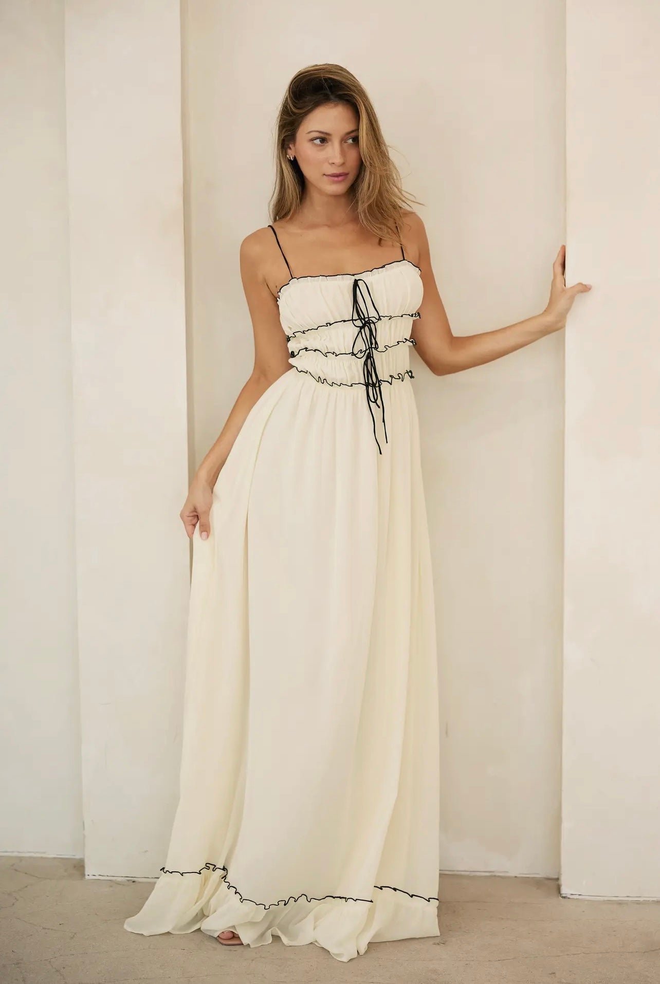 Dorothea Dainty Bow Dress – Jenny's Boutique
