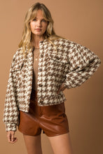 Load image into Gallery viewer, Lesley Houndstooth Coat
