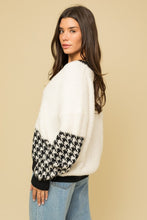 Load image into Gallery viewer, Kinsley Houndstooth Cardigan
