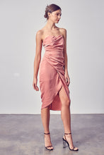 Load image into Gallery viewer, Janice Midi Dress
