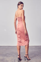 Load image into Gallery viewer, Janice Midi Dress
